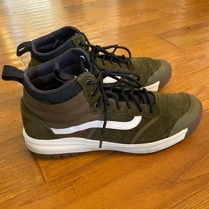 Vans Men’s Utracush Olive Green High Top Shoes